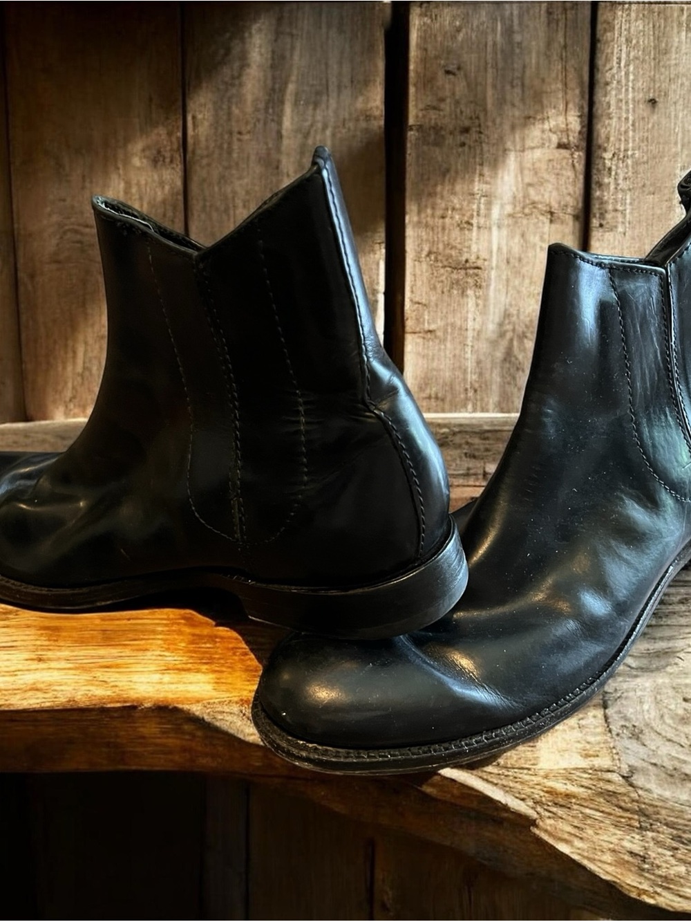Frye Black Leather Women's Chukka Boots
